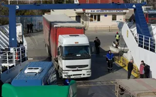 Керченская переправа упростит въезд для грузовиков