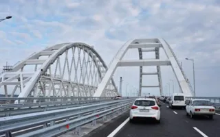 Крымский мост за первый месяц лета принял 460 000 машин 