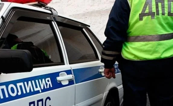Два экс-правоохранителя получили условные сроки за взятки
