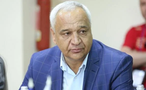 Вслед за Чабан: Министр ЖКХ Крыма ушел в отставку