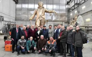 В Москве отлили 6-метровую статую Потемкина для Севастополя (фото)