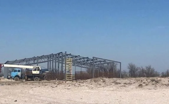 В Поповке приостановили строительство скандальной креветочной фермы