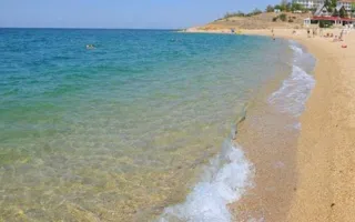 Пляж на мысе Толстый в Севастополе останется в руках частника 