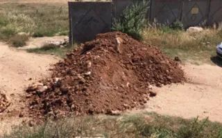 В Севастополе перекрыли доступ к дикому пляжу рядом с «Адмиральской лагуной» (фото, соцсети)