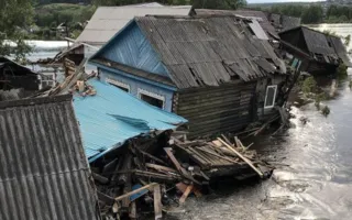 Во время наводнения в Иркутске погибли 18 человек (фото, видео)