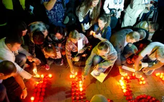 22 июня на Графской пристани в Севастополе запускали кораблики мечты