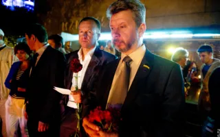 22 июня на Графской пристани в Севастополе запускали кораблики мечты