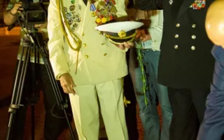 22 июня на Графской пристани в Севастополе запускали кораблики мечты