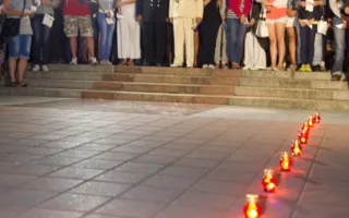 22 июня на Графской пристани в Севастополе запускали кораблики мечты