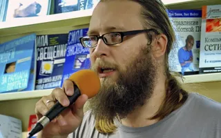 Литклуб в «Атриуме». Квинтэссенция творчества Александра Башлачёва — поэзия вне музыки