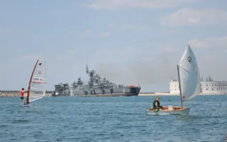 Севастопольские яхтсмены вырвали победу у россиян на открытом чемпионате города