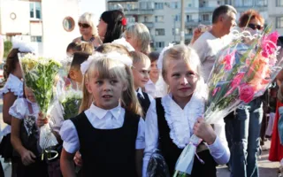 «Ночные волки» поздравили севастопольских школьников с Днём знаний