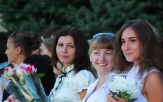 «Ночные волки» поздравили севастопольских школьников с Днём знаний