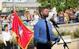 «Ночные волки» поздравили севастопольских школьников с Днём знаний