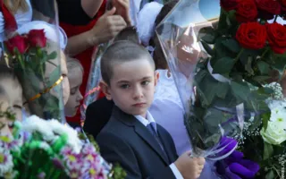 «Ночные волки» поздравили севастопольских школьников с Днём знаний