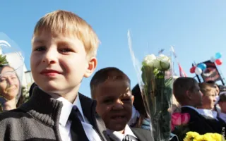 «Ночные волки» поздравили севастопольских школьников с Днём знаний