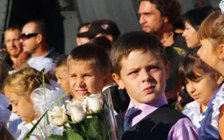 «Ночные волки» поздравили севастопольских школьников с Днём знаний