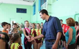 Владимир Кличко посетил Севастополь с визитом «Брат — за брата»