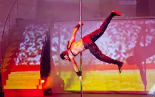 Пол-дэнс шоу «Pole Art Show: За 80 дней до конца света» в Севастополе