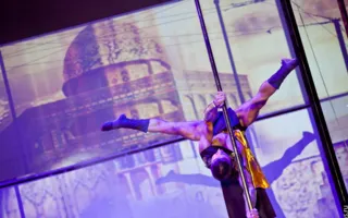 Пол-дэнс шоу «Pole Art Show: За 80 дней до конца света» в Севастополе