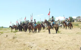 159 лет спустя реконструкторы повторили один из эпизодов Крымской войны — Балаклавское сражение