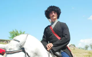159 лет спустя реконструкторы повторили один из эпизодов Крымской войны — Балаклавское сражение