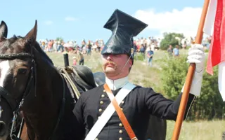 159 лет спустя реконструкторы повторили один из эпизодов Крымской войны — Балаклавское сражение