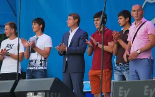 С днем рождения ФК «Севастополь» поздравили звёзды российской и украинской эстрады