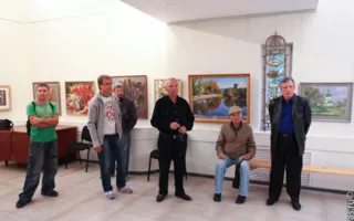Художники Севастополя в канун своего профессионального праздника открыли выставку картин