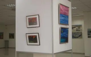 Сильные картины хрупкой четырёхлетней художницы Алисы Егорочкиной