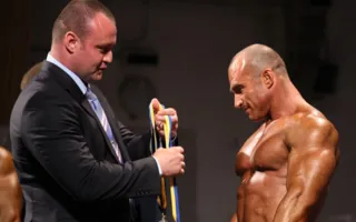 В Севастополе состоялся чемпионат города по бодибилдингу и бикини 2012. Часть первая. Мужчины