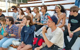 IV Крымские Маяковские чтения в Севастополе. Поэтическая лодка едва не разбилась о День рыбака