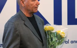 На персональной выставке художник Александр Шадрин представил свои лучшие картины