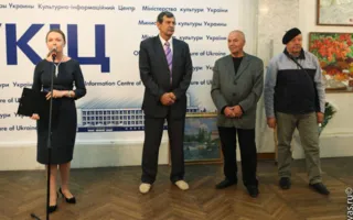 На персональной выставке художник Александр Шадрин представил свои лучшие картины