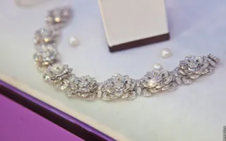 Выставка изделий ювелирного дома Violet в рамках Дней круизной моды Crimean Fashion Days