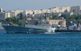 В Севастополе отметили День военно-морского флота. Фоторепортаж