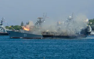 В Севастополе отметили День военно-морского флота. Фоторепортаж