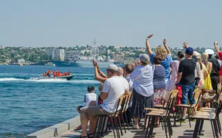 В Севастополе отметили День военно-морского флота. Фоторепортаж