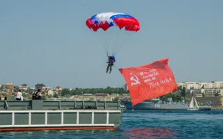В Севастополе отметили День военно-морского флота. Фоторепортаж