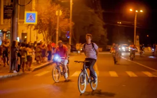 Ночной велопробег в Севастополе. Фоторепортаж