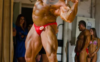 Чемпионат по бодибилдингу и фитнес-бикини состоялся в Севастополе