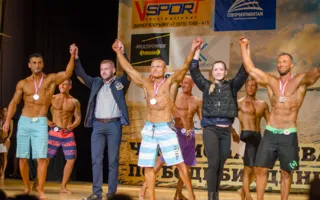 Чемпионат по бодибилдингу и фитнес-бикини состоялся в Севастополе