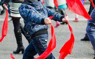 Севастополь праздничным шествием отметил День народного единства