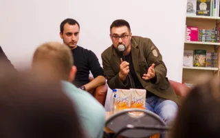 В «Атриуме» представили сборник рассказов «Крым, я люблю тебя!»