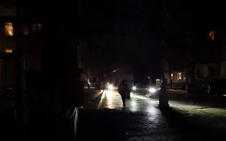 Игра теней ночного Севастополя. Фоторепортаж