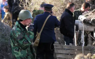 В исторической реконструкции «Бой-реквием «Непобеждённые» приняли участие более двухсот реконструкторов из России, Украины и Белоруссии