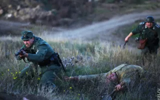 В исторической реконструкции «Бой-реквием «Непобеждённые» приняли участие более двухсот реконструкторов из России, Украины и Белоруссии