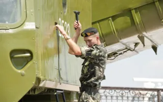 Выставка военной техники ко Дню Флота в Севастополе