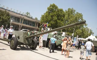 Выставка военной техники ко Дню Флота в Севастополе