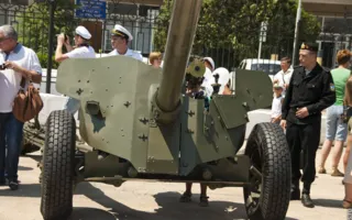 Выставка военной техники ко Дню Флота в Севастополе